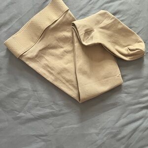 Thighs high compression socks for women/men.